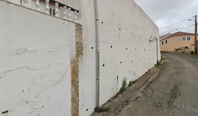 Sucata Chapacar - Comércio De Venda De Peças Para Veiculos Automóveis, Lda em Lourinhã