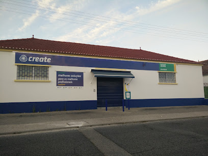 Sucata Isuvol - Importação e Comércio De Peças E Acessórios Auto, Lda em Cartaxo