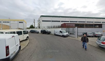 Sucata Recibernardes em Torres Vedras