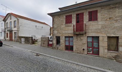 Sucata Rectrobeira - António Aguiar Serralheiro-Aluguer Máquinas E Equip., Transportes, Lda em Moimenta da Beira