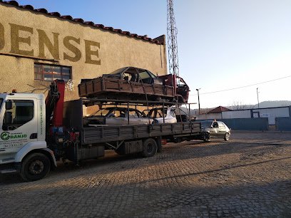 Sucata Rolgranjo - Fernando Manuel Afonso Granjo Vaz em Macedo de Cavaleiros