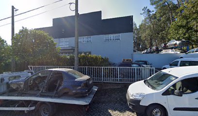 Sucata Sucata simples e solido em Barcelos